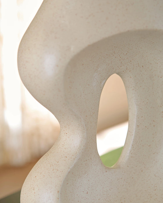 Odion Vase - Massey's Furniture Barn (Watertown, NY) 
