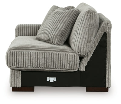 Lindyn Sectional with Chaise - Massey's Furniture Barn (Watertown, NY) 