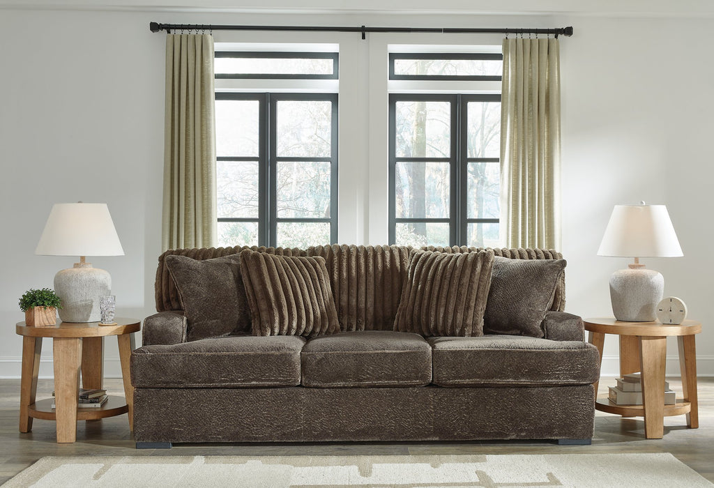 Aylesworth 2-Piece Living Room Set