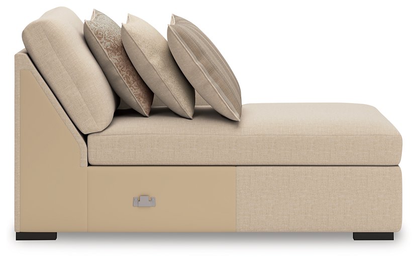 LadyMae Sectional with Chaise - Massey's Furniture Barn (Watertown, NY) 