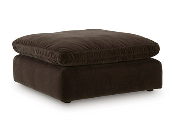 Maxton Heights Oversized Accent Ottoman - Massey's Furniture Barn (Watertown, NY) 