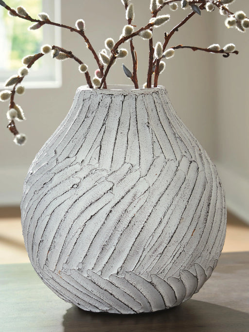 Shelvie Vase - Massey's Furniture Barn (Watertown, NY) 