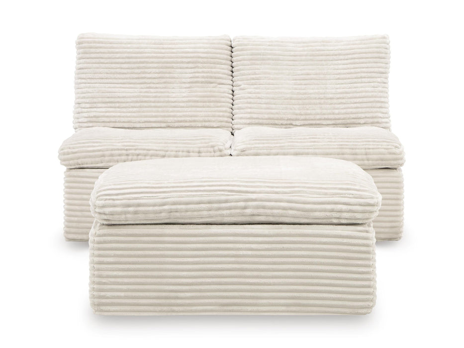 Canefield Sectional