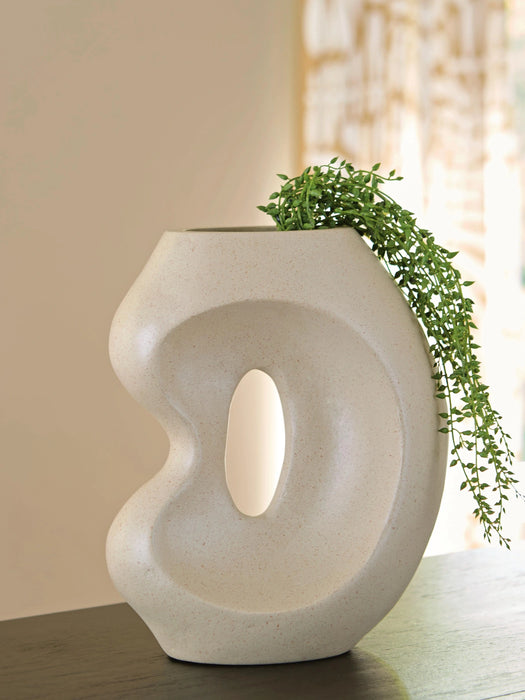 Odion Vase - Massey's Furniture Barn (Watertown, NY) 