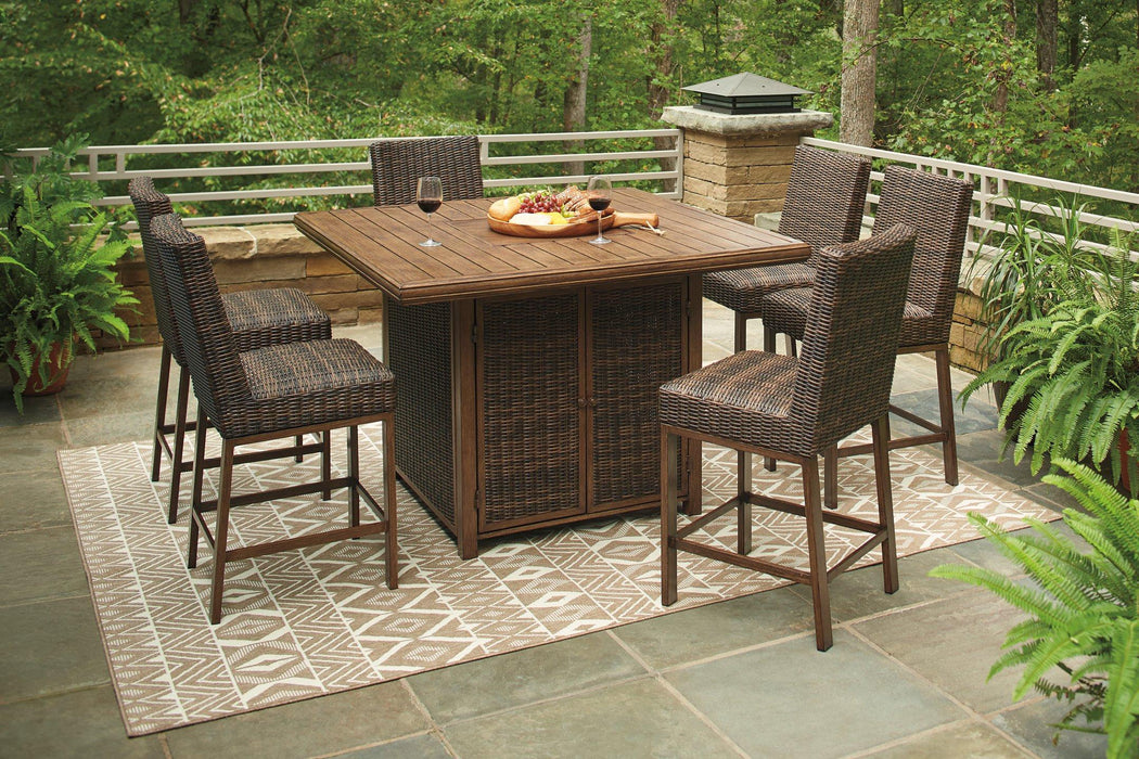 Paradise Trail Outdoor Bar Table Set