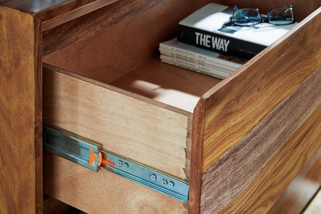 Dressonni Dresser - Massey's Furniture Barn (Watertown, NY) 