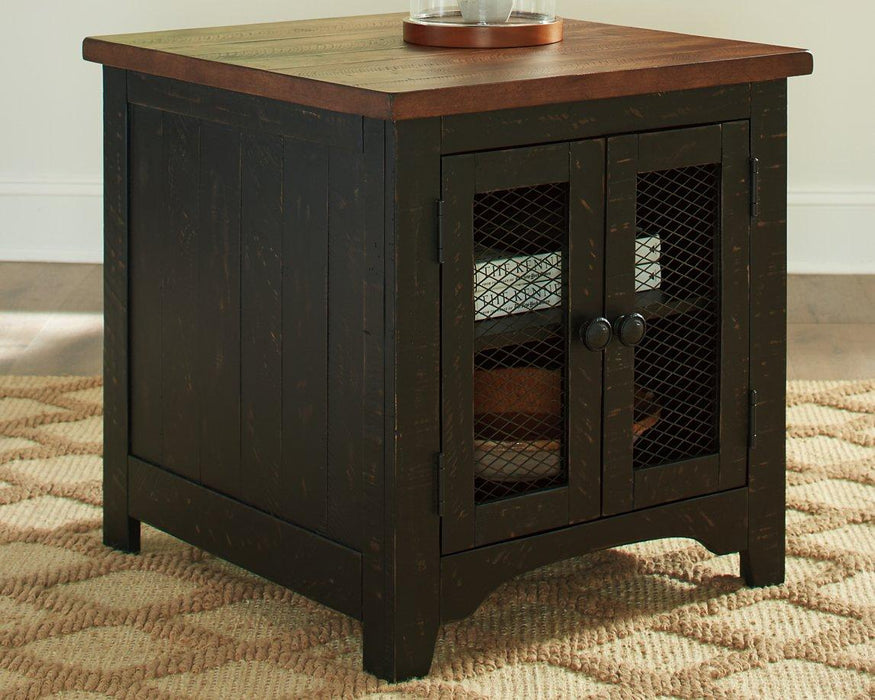 Valebeck End Table Set