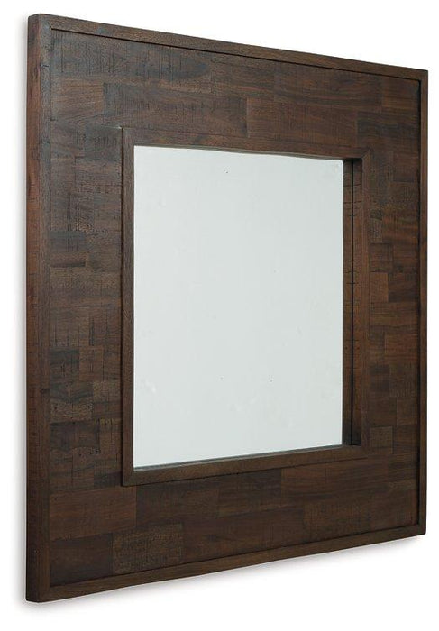 Hensington Accent Mirror image