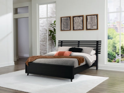 Danziar Queen Slat Bed - Massey's Furniture Barn (Watertown, NY) 