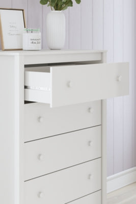 Hallityn Chest of Drawers - Massey's Furniture Barn (Watertown, NY) 