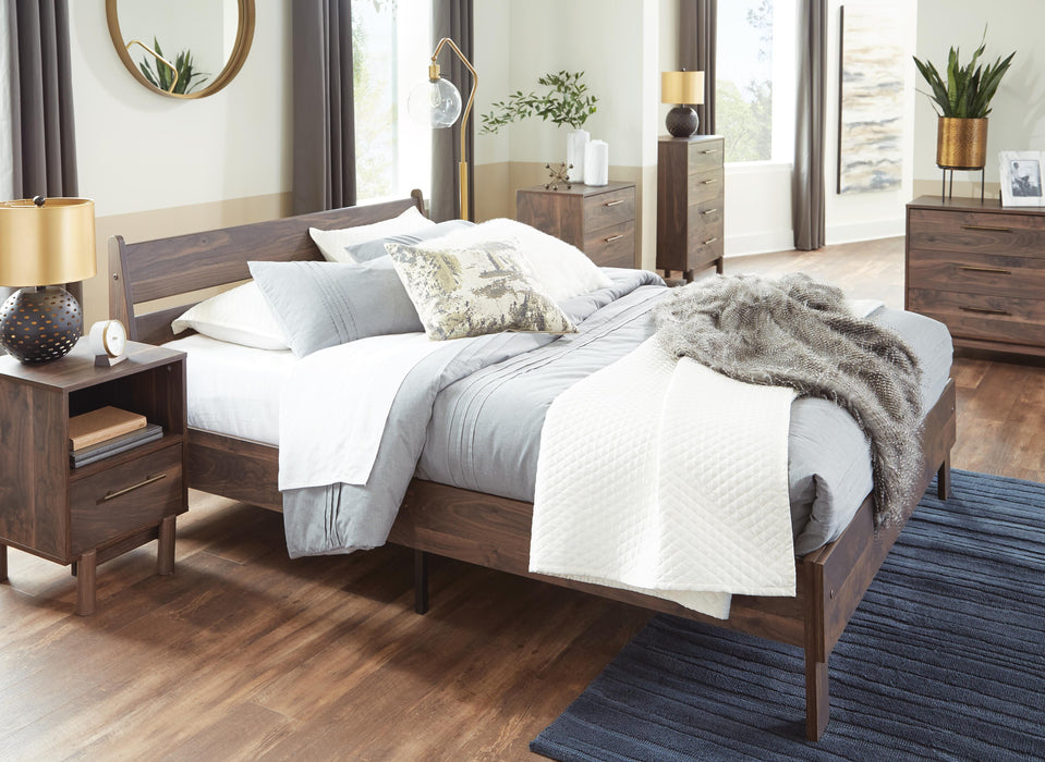 Calverson Bed - Massey's Furniture Barn (Watertown, NY) 