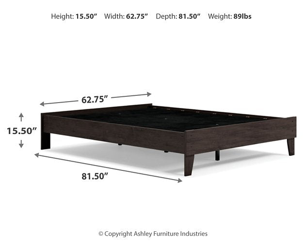 Piperton Panel Bed