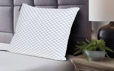 DreamCloudTM Classic / Pillow (Set of 4) - Massey's Furniture Barn (Watertown, NY) 