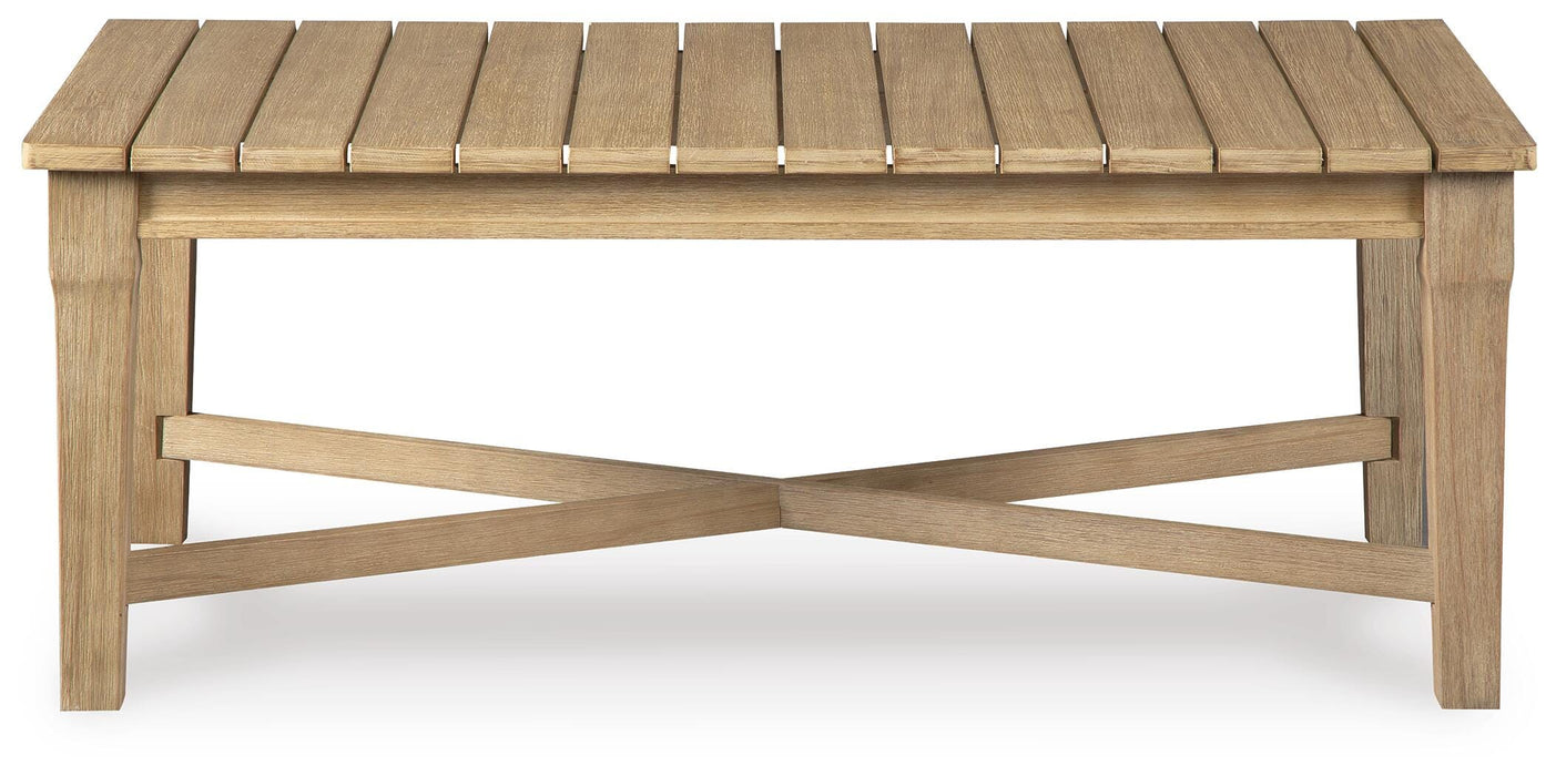 Carter Hall Outdoor Set