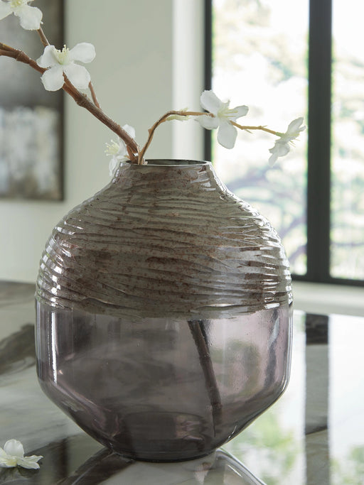 Harpwick Vase - Massey's Furniture Barn (Watertown, NY) 