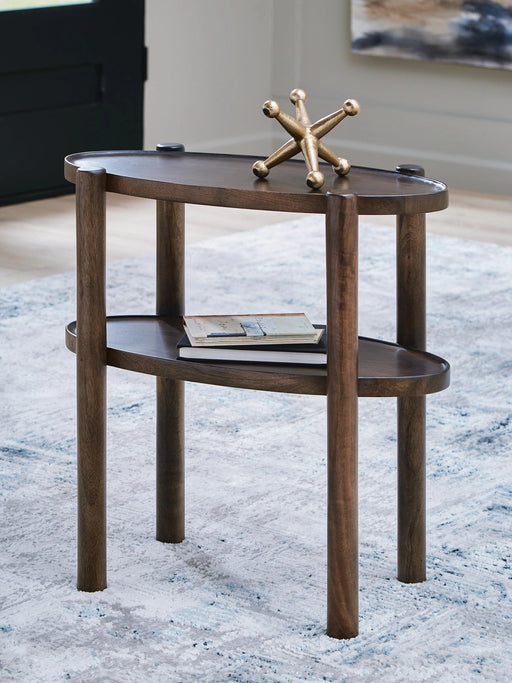 Wiattbury Accent Table - Massey's Furniture Barn (Watertown, NY) 