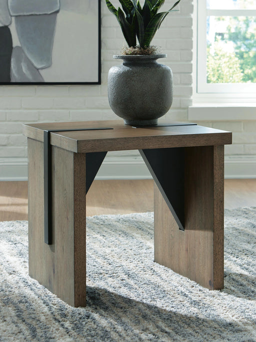 Kandinew End Table - Massey's Furniture Barn (Watertown, NY) 