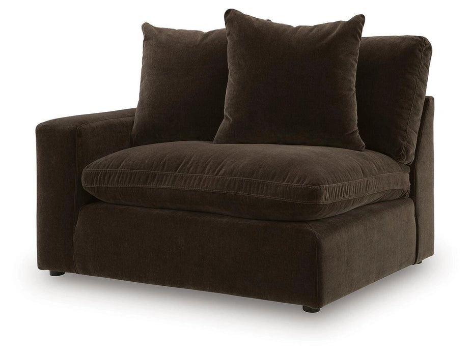 Maxton Heights Sectional - Massey's Furniture Barn (Watertown, NY) 