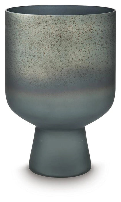 Pennmore Vase - Massey's Furniture Barn (Watertown, NY) 